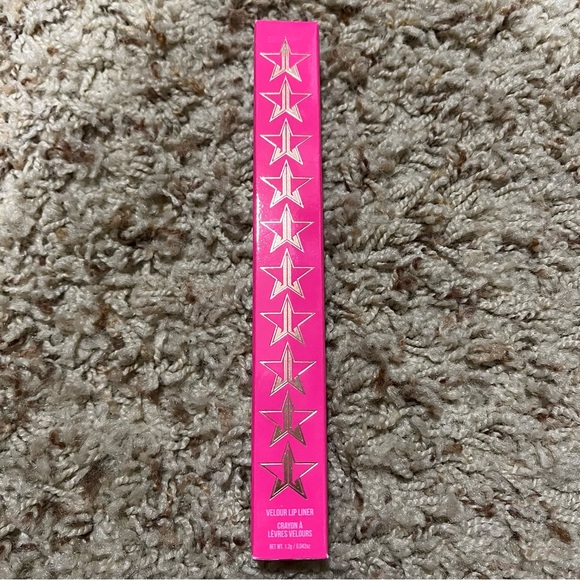 2/$25 or 3/$35 NIB Jeffree Star Velour Lip Liner - Picture 1 of 4
